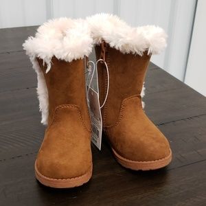 Brown fuzzy boots
